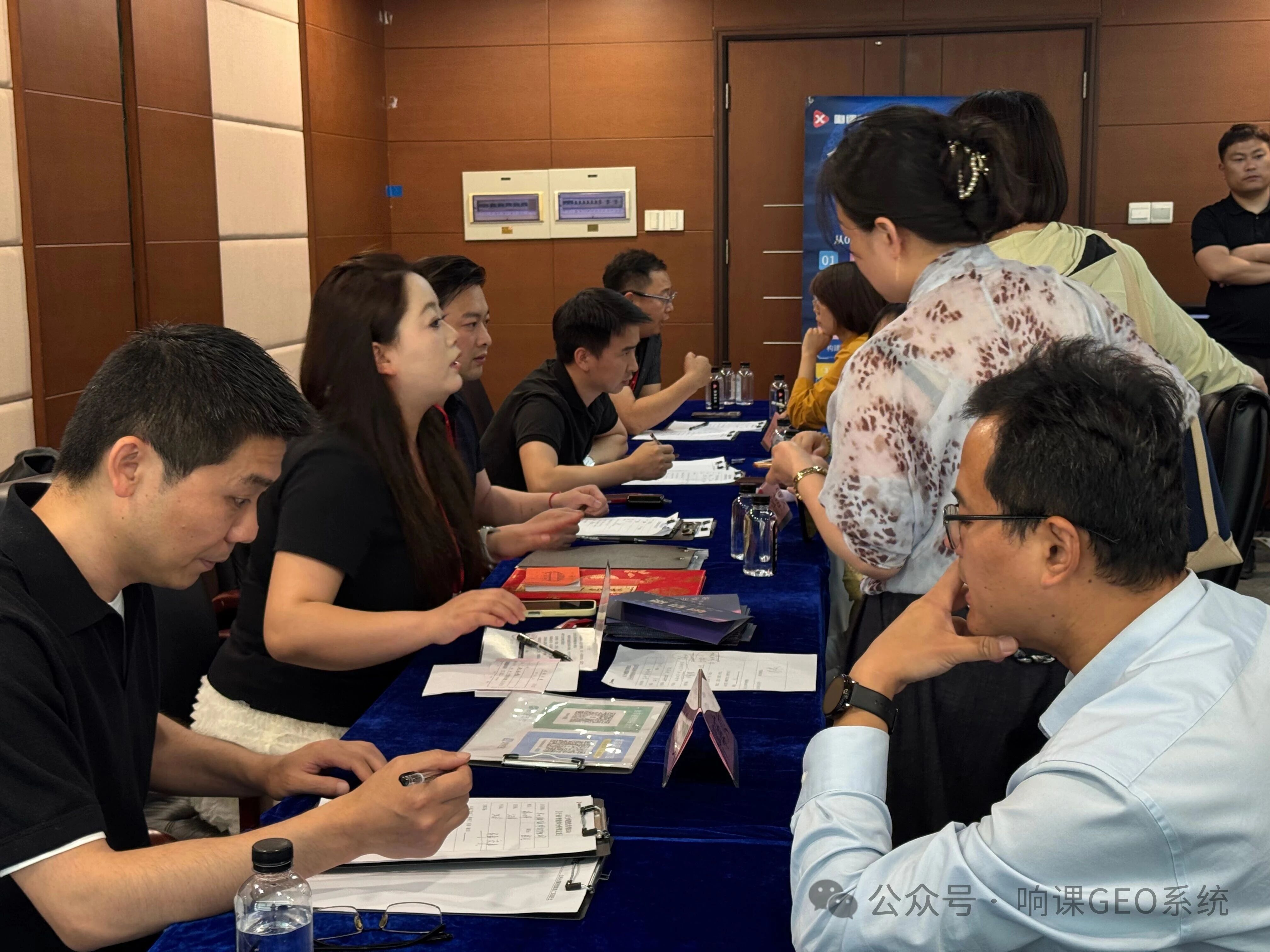 AI时代企业流量争夺战的破局之道:听响课科技创始人二师兄讲透GEO霸屏战略