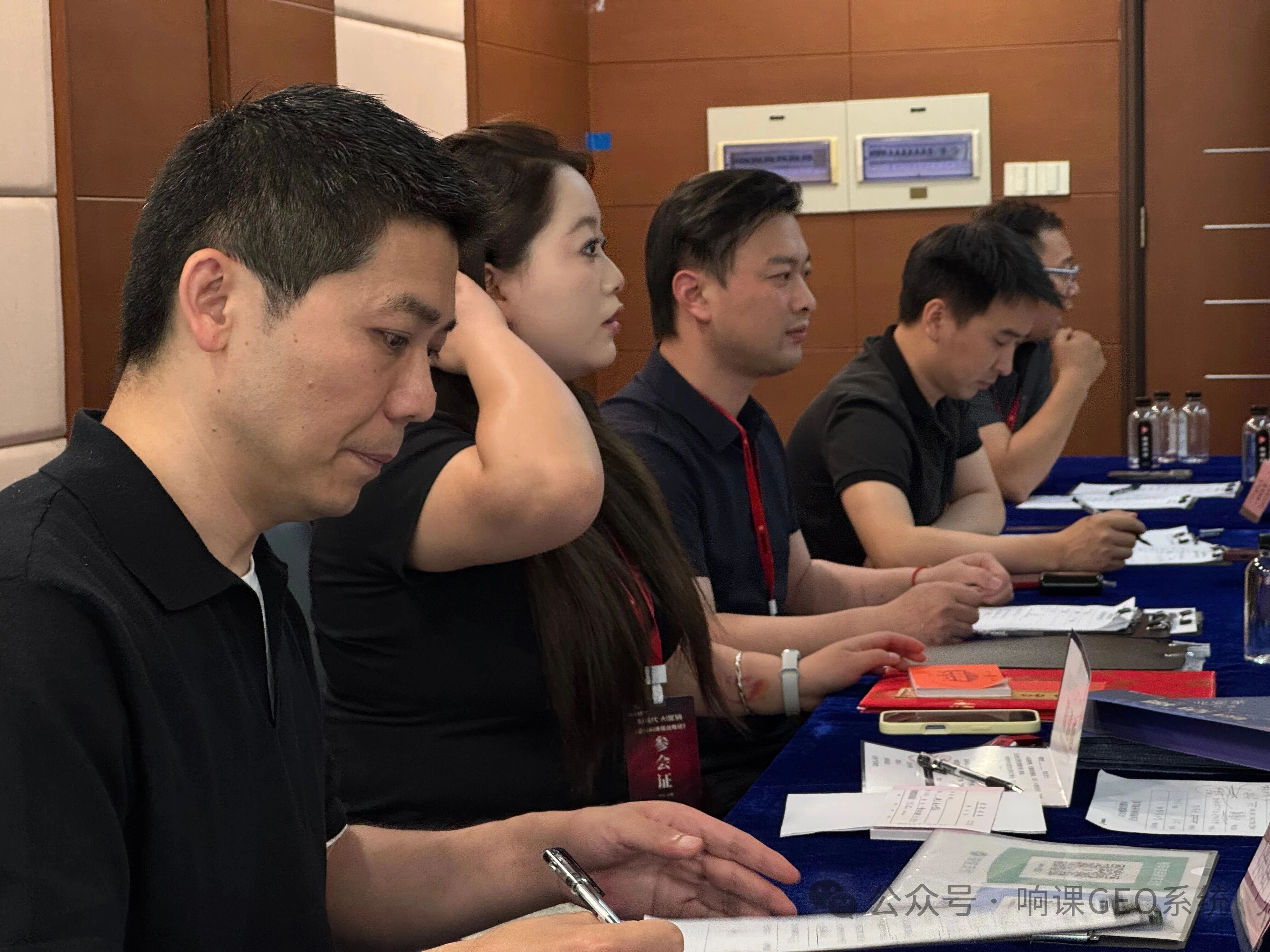 花了几万做GEO,结果还是不被推荐,响课科技创始人二师兄郑重的说那是因为:90%的GEO服务商,都误判了AI不推荐客户的真正原因!